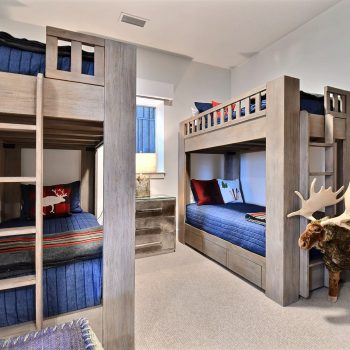 Bunk bedroom